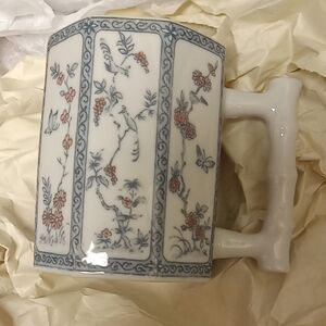 Takahashi (?) Mug Set of 2 NWOT